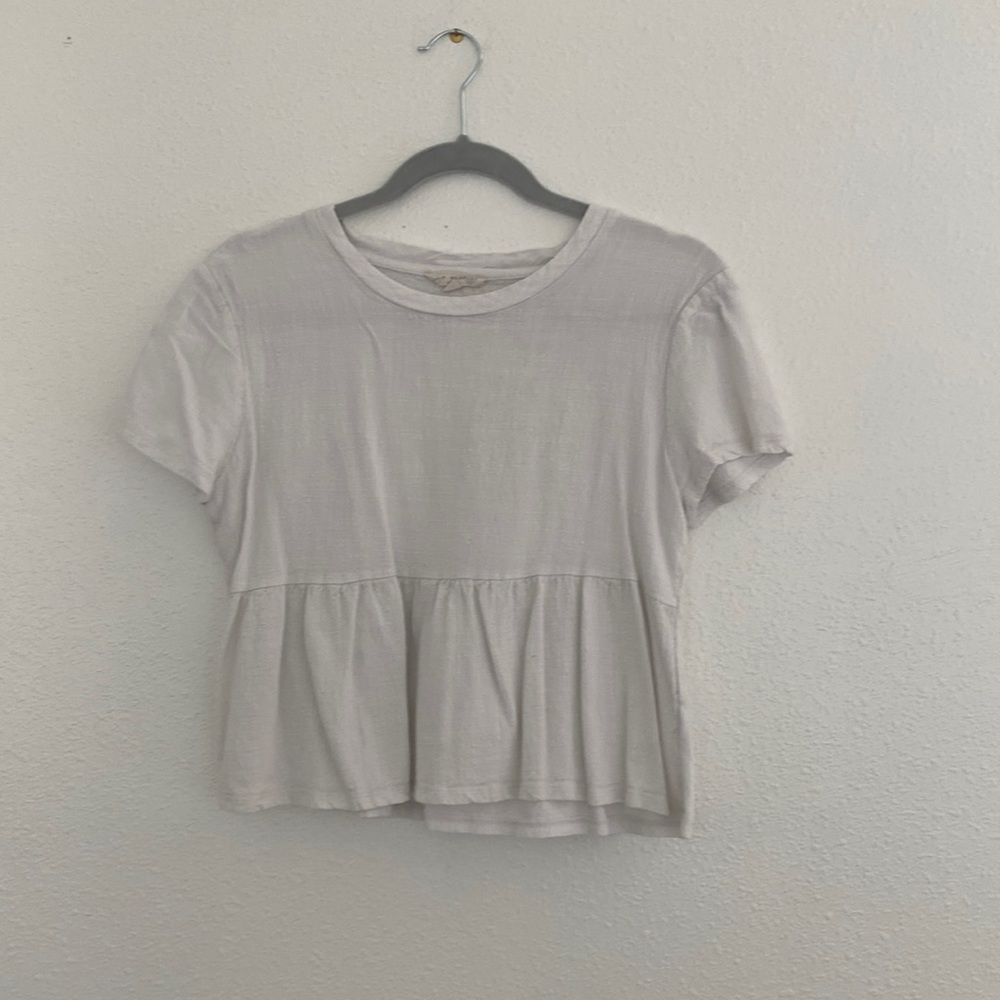 Cute white tee